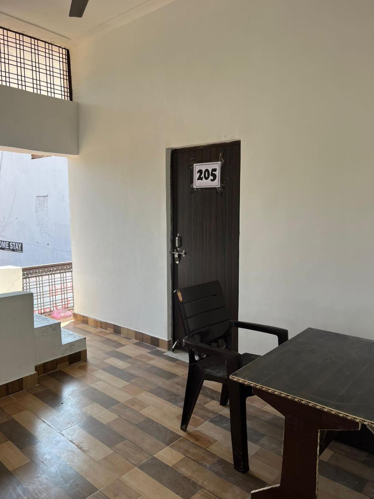 Indiana Home Stay Khajurāho Quarto foto
